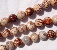 Ivory/Maroon Spiderweb Agate Rounds, 16mm