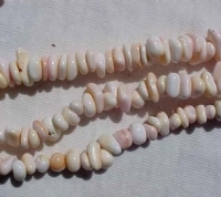 Pink Conch Shell Chips, 6-8mm