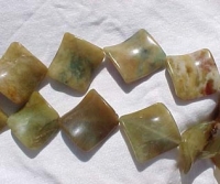 Soo Chow Jade Twisted Squares 25mm