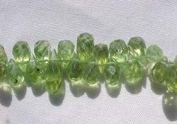 Peridot Teardrop Briolettes, 7x4mm, B Grade