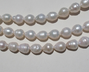 Nova White Teardrop, 11-11.5mm Rice