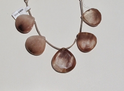 detail_2696_briol_bead188.jpg