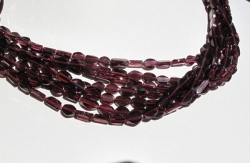 detail_3916_garnet_bead02.jpg