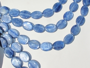 Blue Kyanite Oval Pillows, 15x20mm