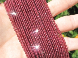 Red Garnet Laser Faceted Rounds, 2mm