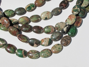 Emerald Green Turquoise Impression Jasper Ovals, 13x18mm