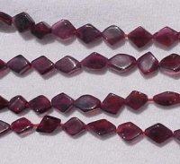 Red Garnet Irregular Diamonds, 6-8mm