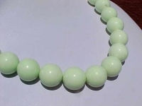 Lemon-Lime Magnesite Rounds, A Grade, 14mm