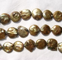 Golden Green Coin Pearl, 22-25mm