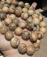 Picture Jasper Polished Rounds, 16mm