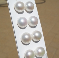 Half Drill White Button Pearls 12-12.5mm, Pair